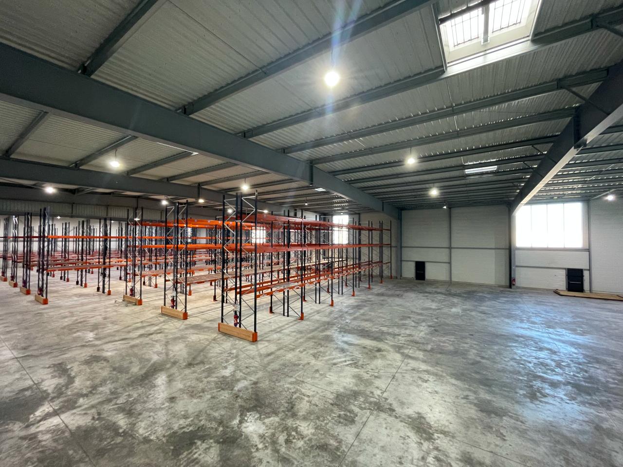 Local d'activité Noyal-Châtillon-sur-Seiche 3210m² Location local d'activité Noyal-Châtillon-sur-Seiche Ille-et-Vilaine OLACT2531637 8